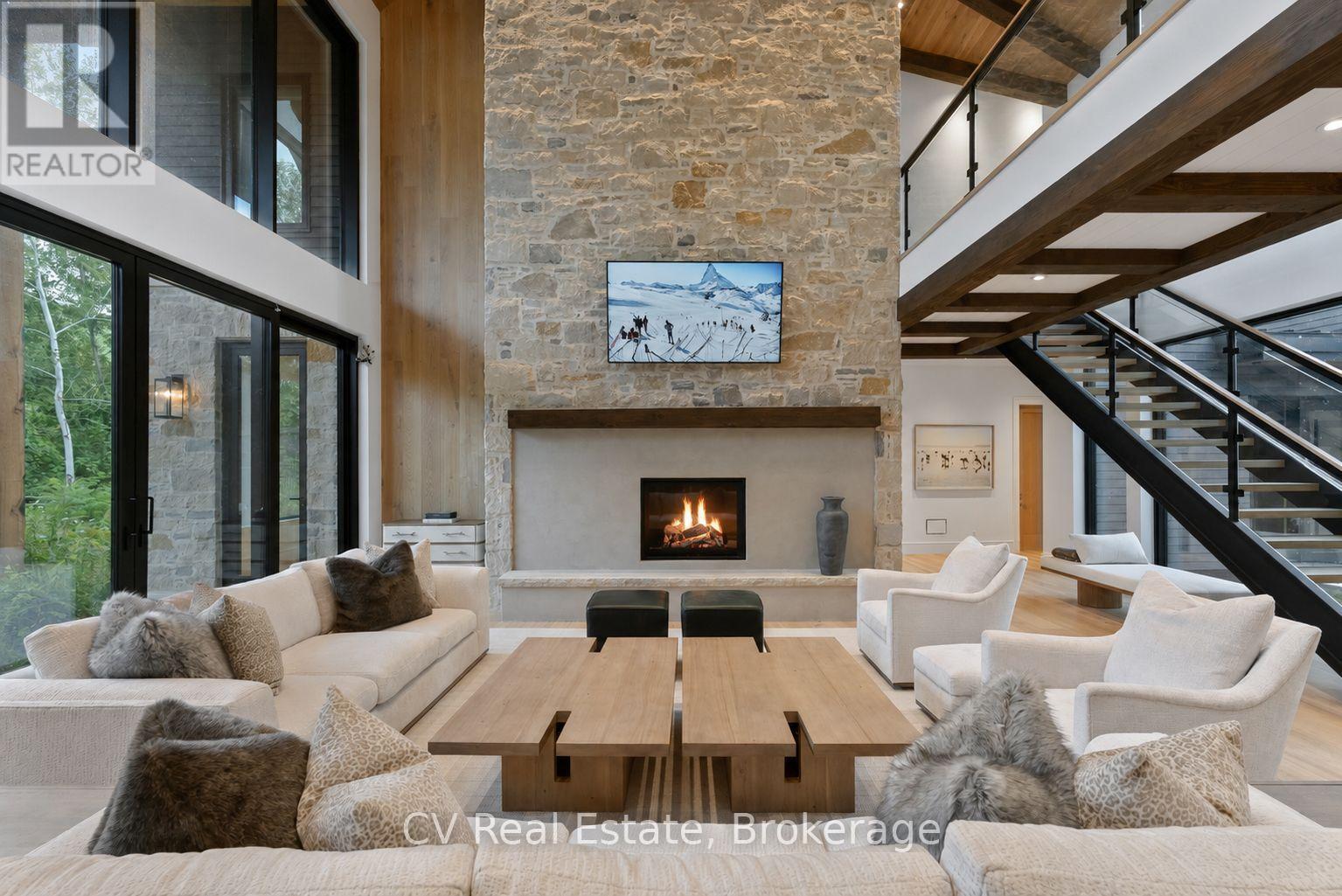 150 Delphi Lane Property Photo 8