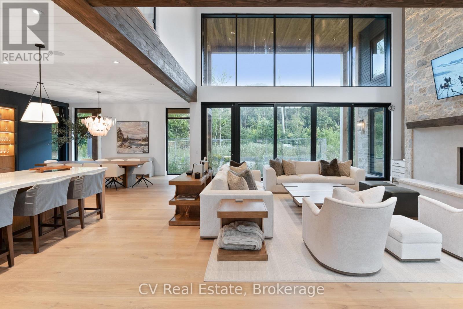 150 Delphi Lane Property Photo 9