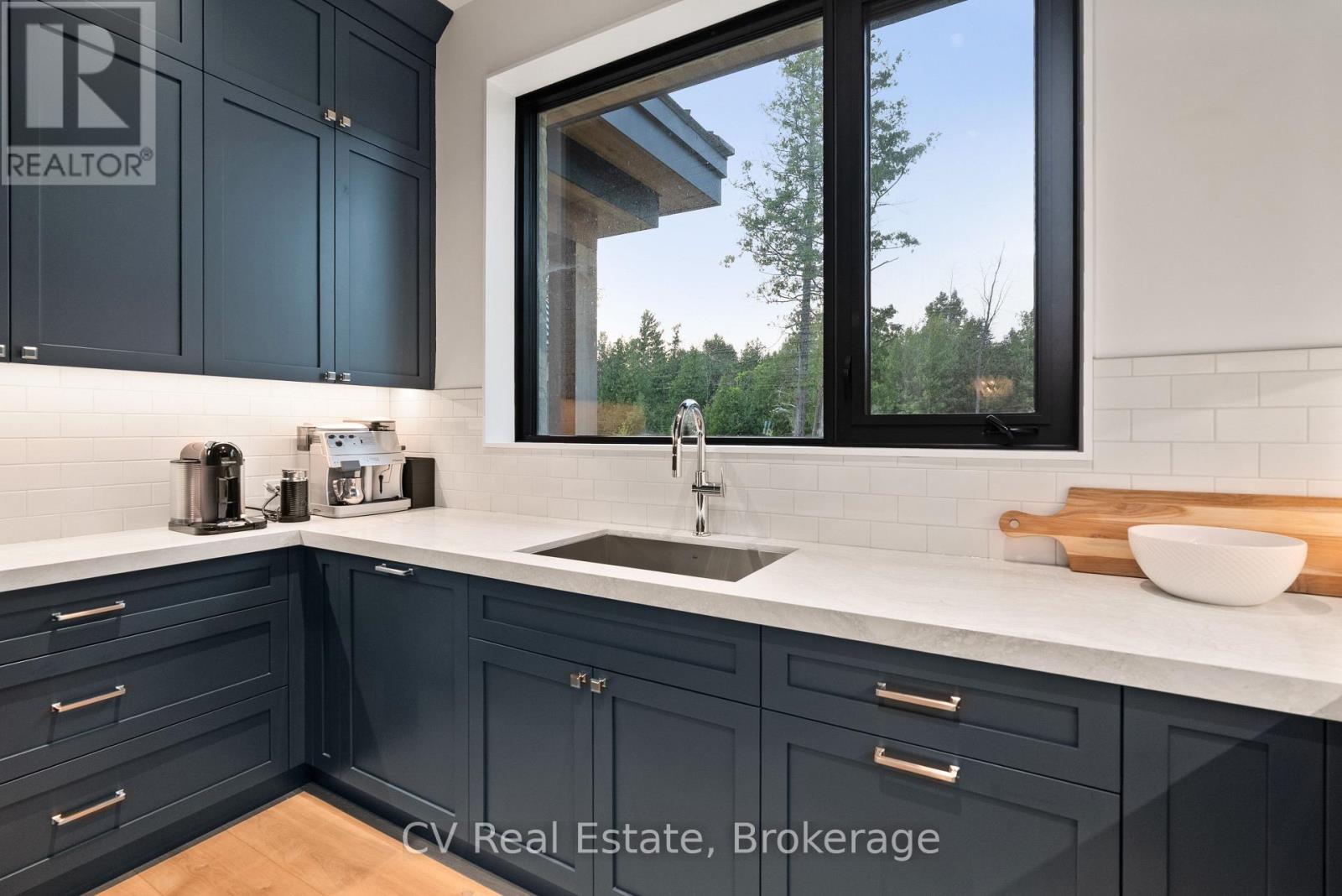 150 Delphi Lane Property Photo 15