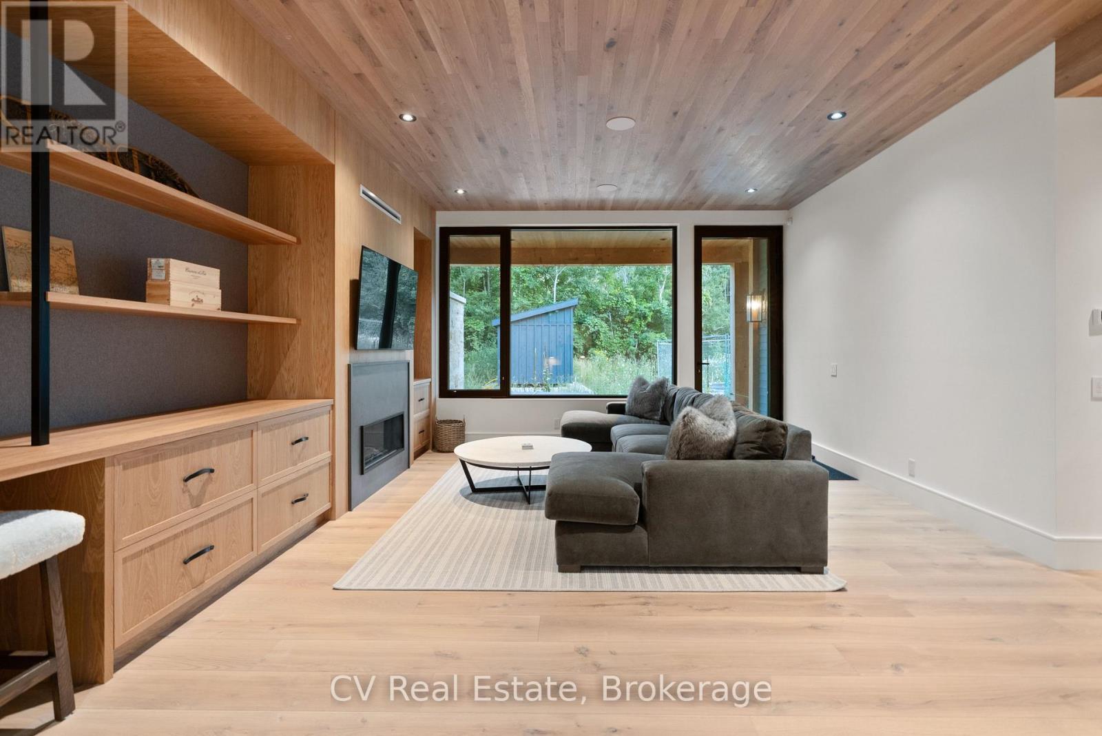 150 Delphi Lane Property Photo 18