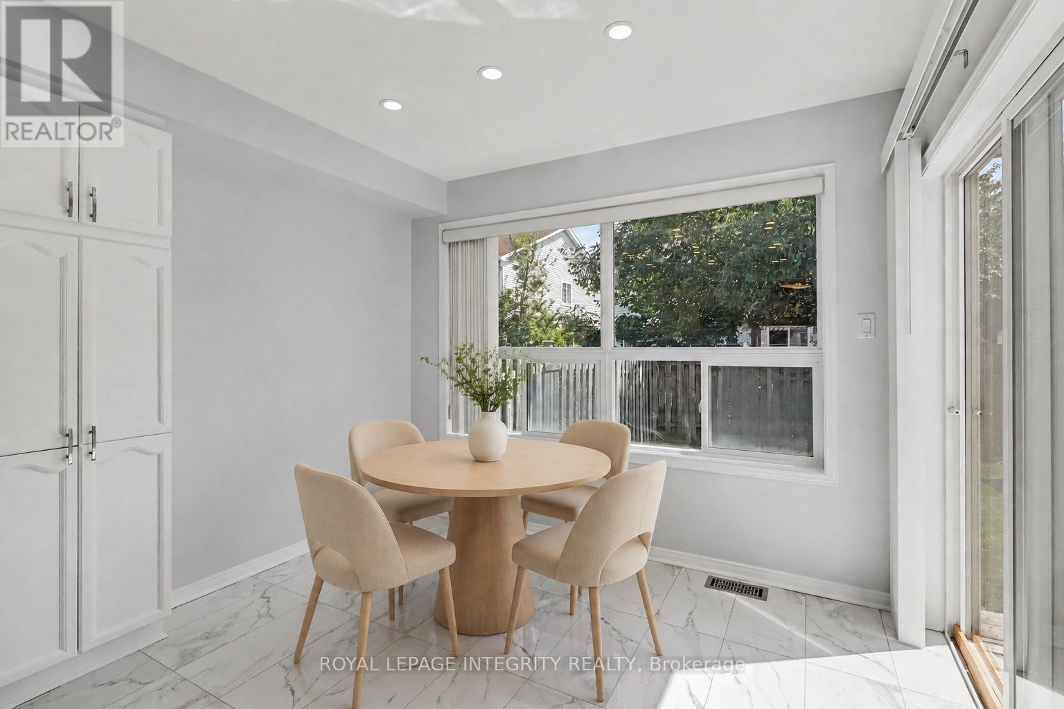 15 Angus Drive Property Photo 13