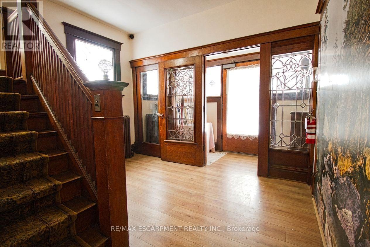 22 Blake Street Property Photo 9