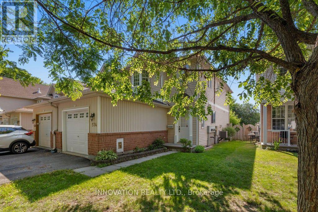 574 Aberfoyle Circle Property Photo 3