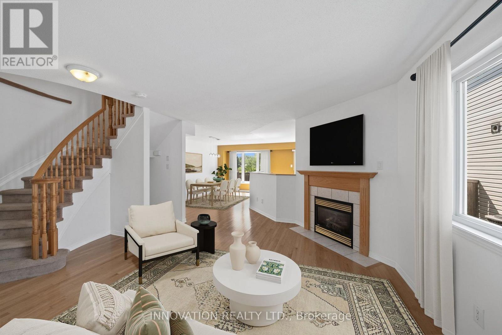 574 Aberfoyle Circle Property Photo 8