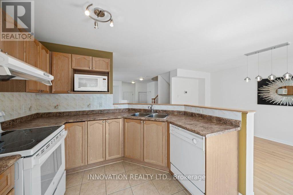 574 Aberfoyle Circle Property Photo 17