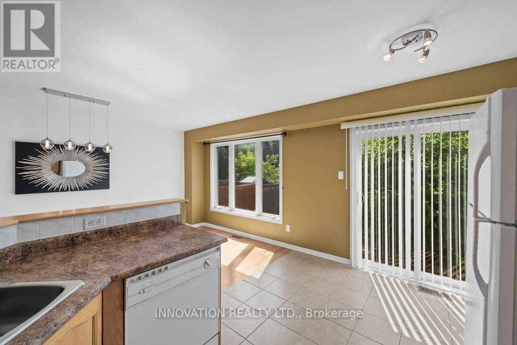 574 Aberfoyle Circle Property Photo 18