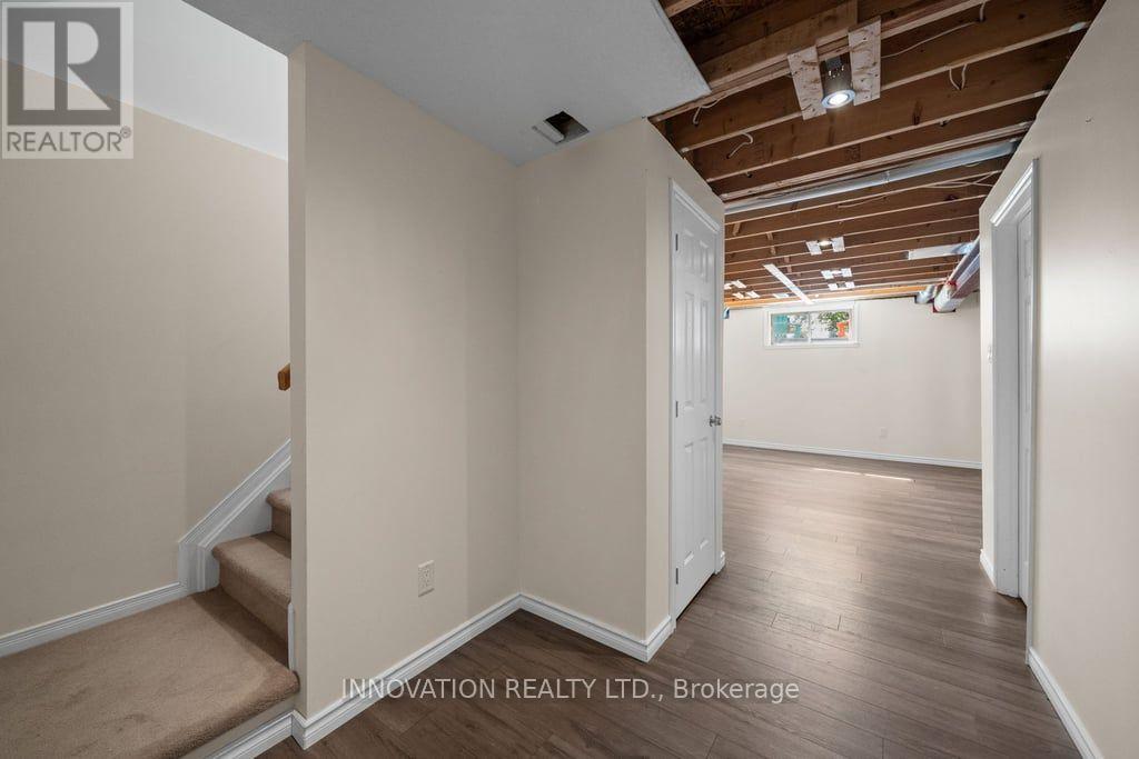 574 Aberfoyle Circle Property Photo 27
