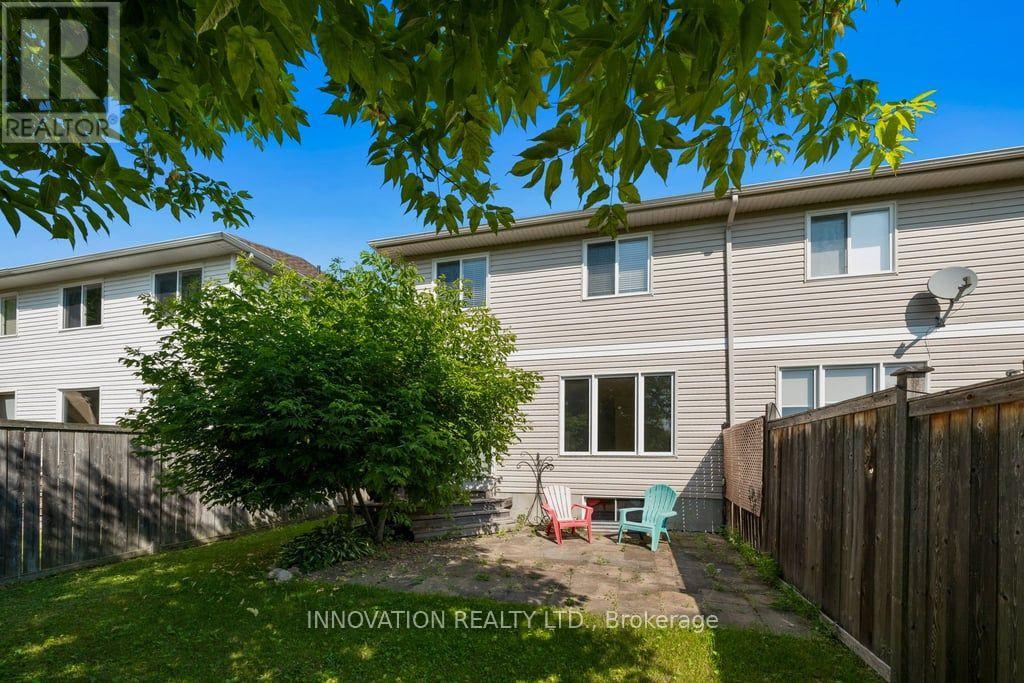 574 Aberfoyle Circle Property Photo 31