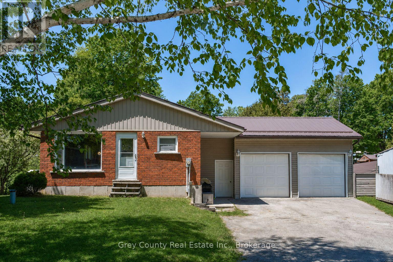 580293 Sideroad 60 Side Road W Property Photo 1