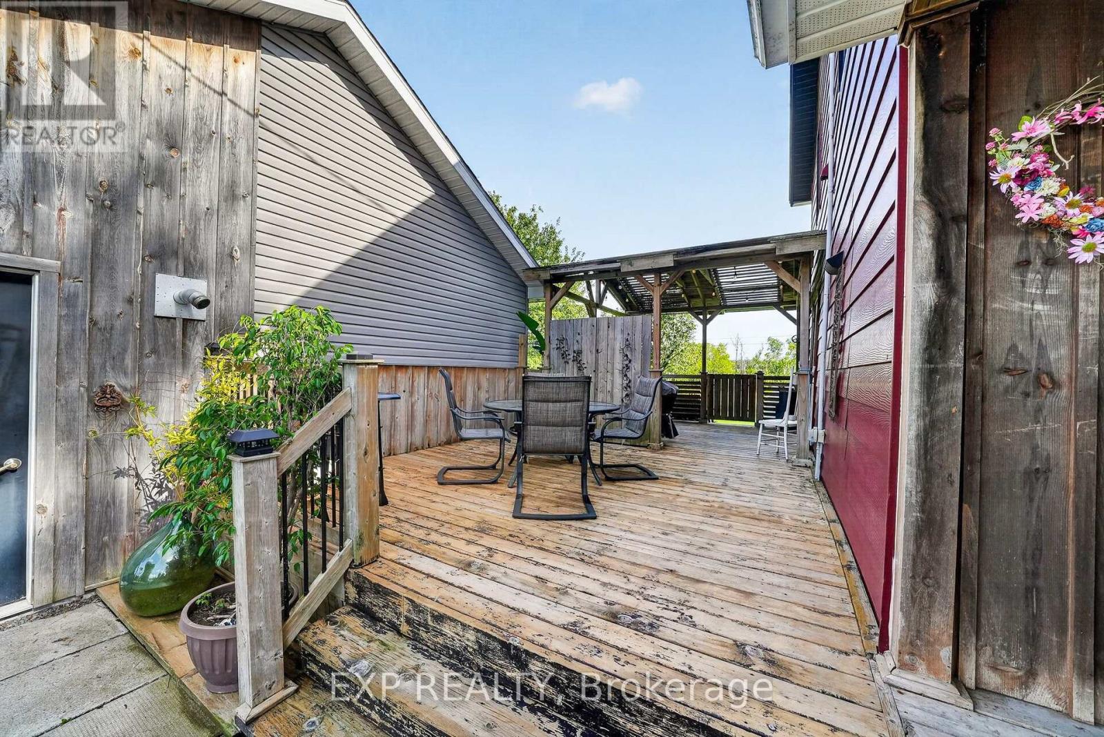 4297 County Rd 12 Road Property Photo 4