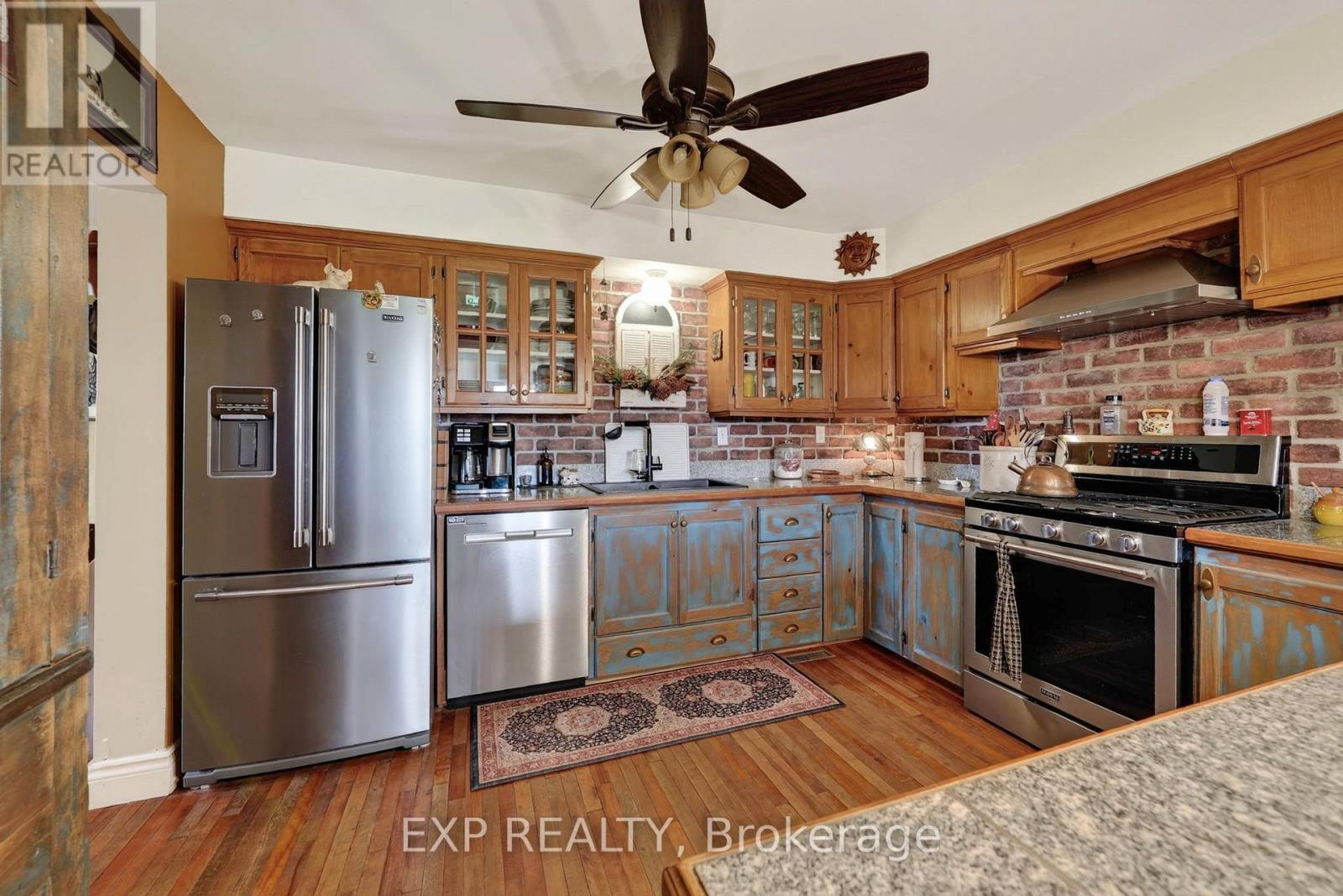 4297 County Rd 12 Road Property Photo 13