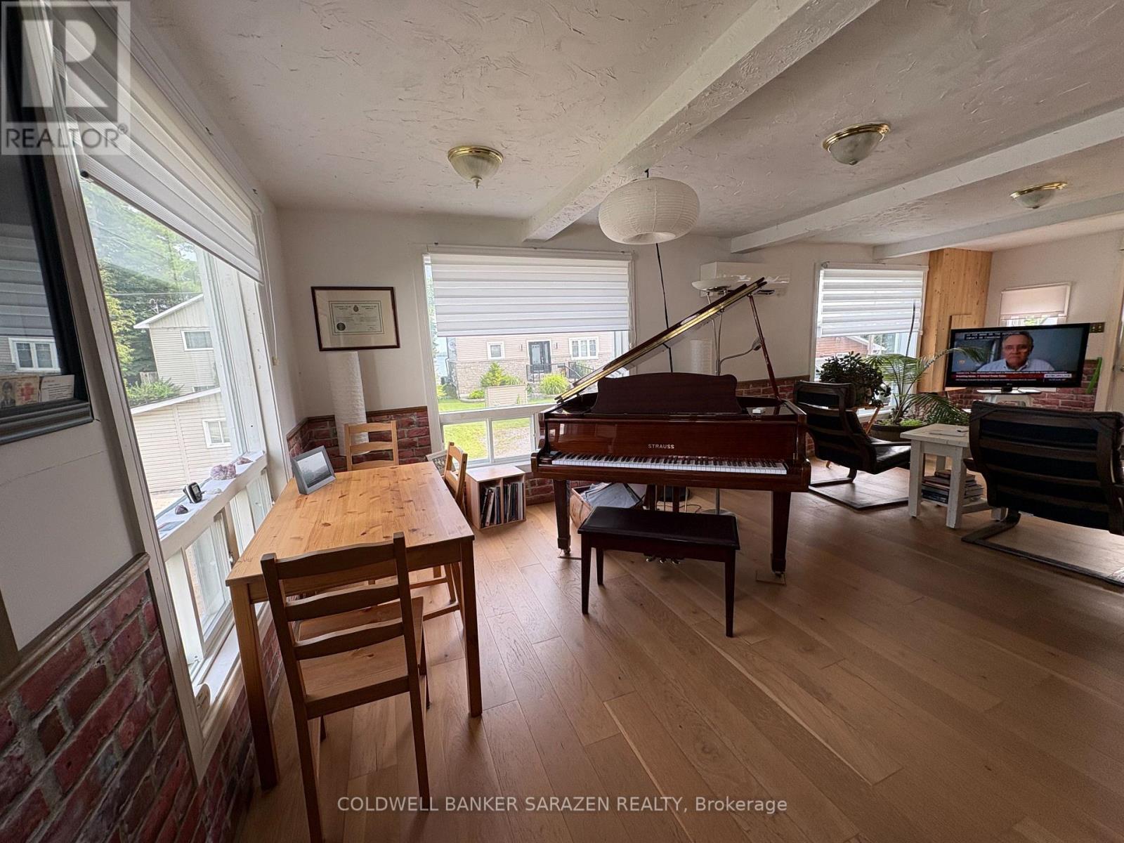 5 Goodwin Lane Property Photo 2