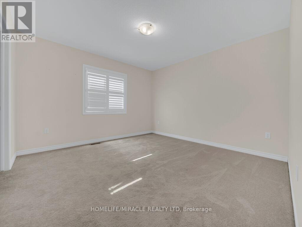52 Compass Trail Property Photo 35