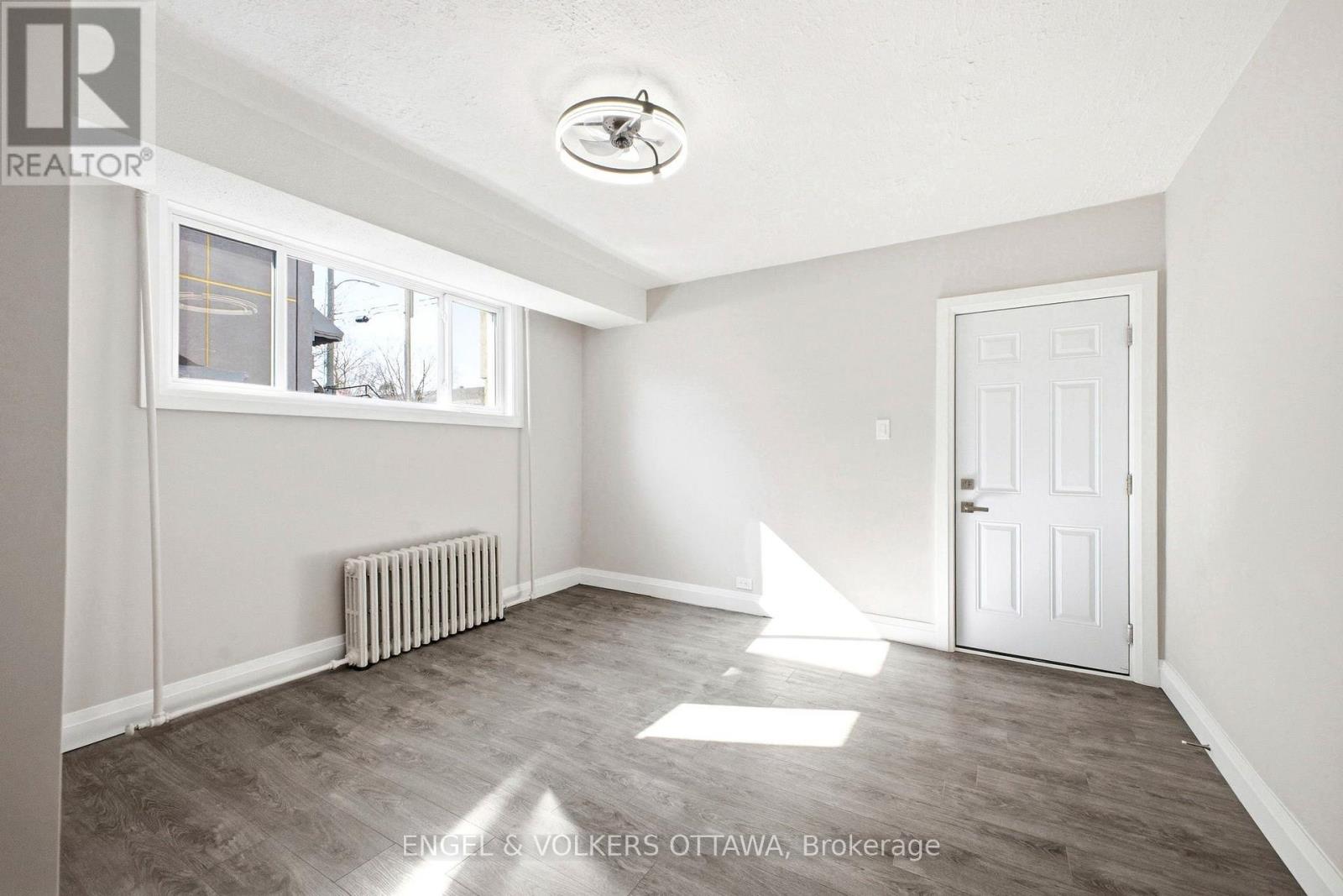 1 - 287 St Laurent Boulevard Property Photo 4