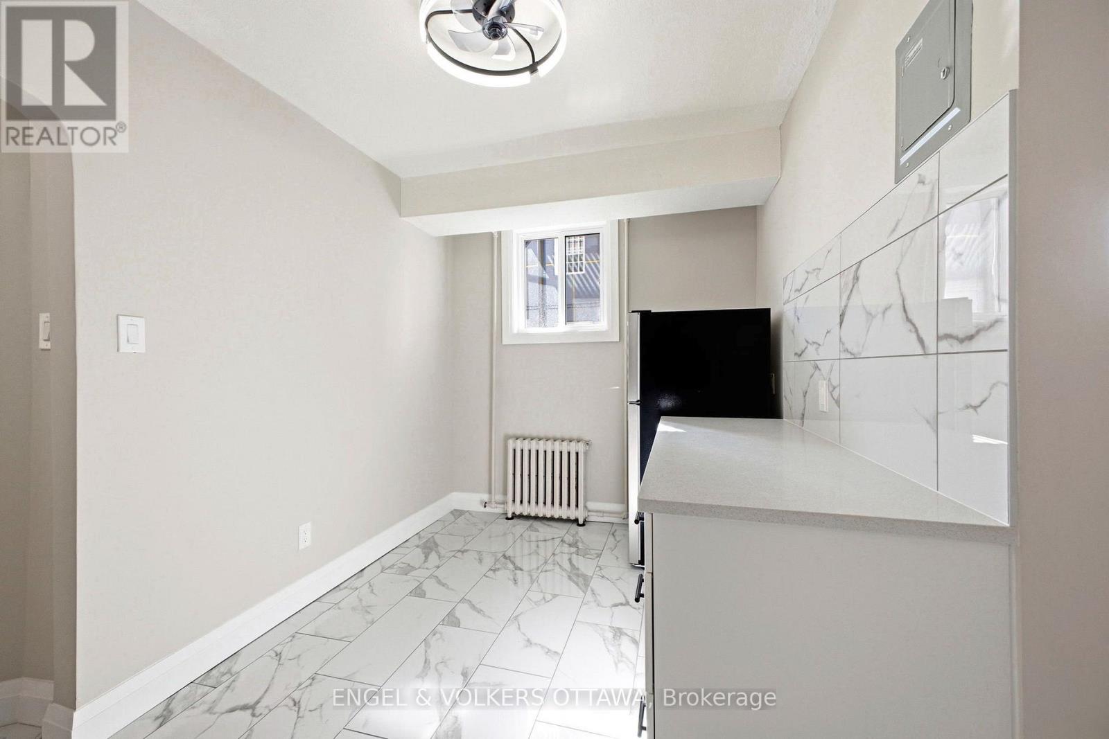1 - 287 St Laurent Boulevard Property Photo 9