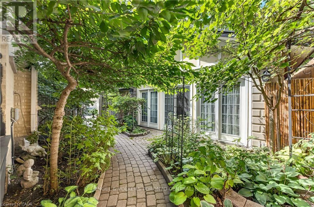 100 Brunswick Street Property Photo 31