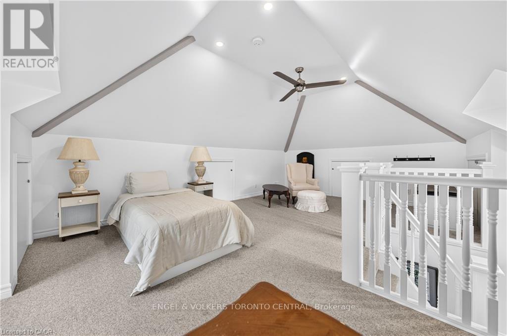 100 Brunswick Street Property Photo 39