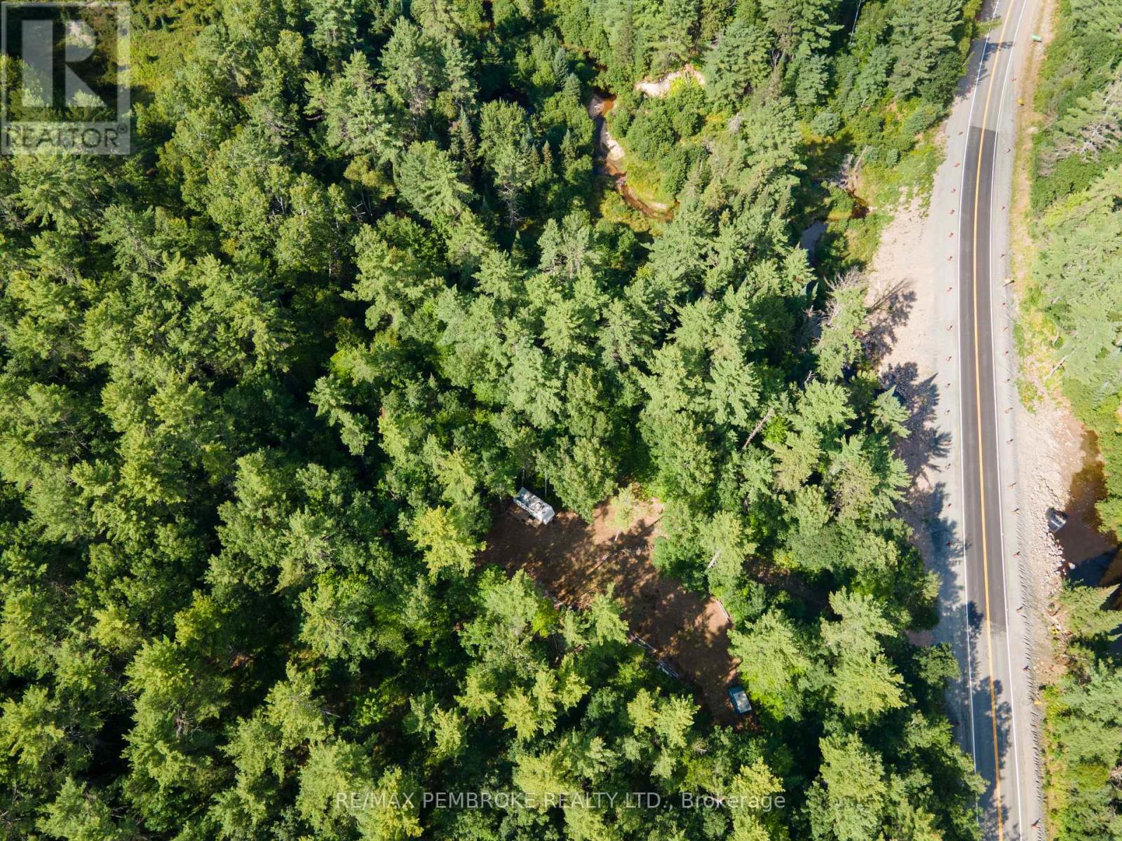 5032 Round Lake Road Property Photo 28