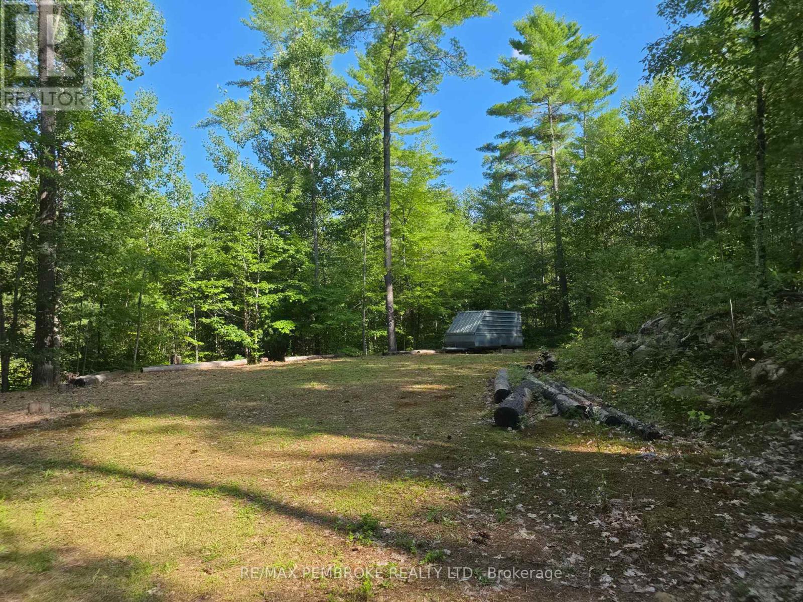 5032 Round Lake Road Property Photo 41