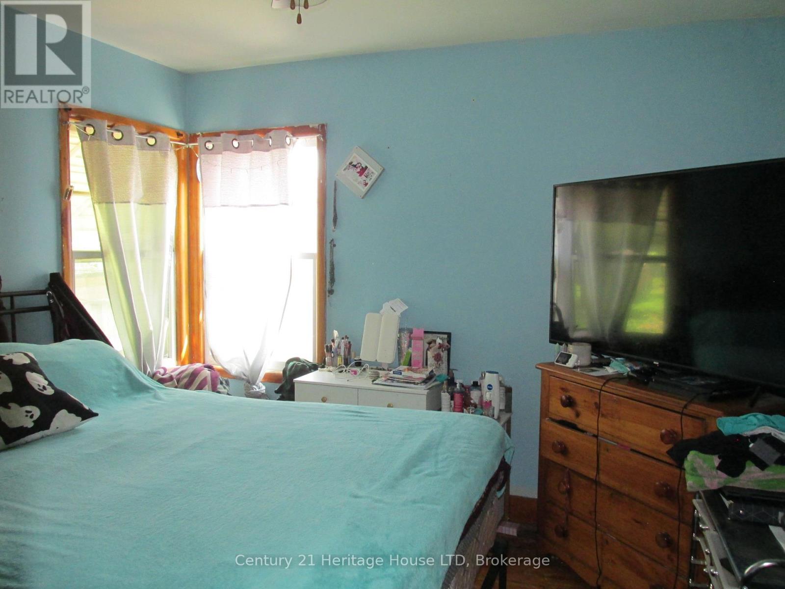3 Melba Road Property Photo 9