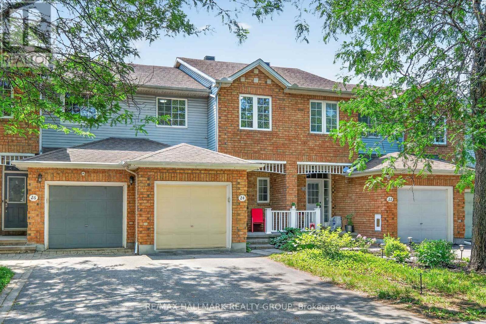 24 GRAY CRESCENT