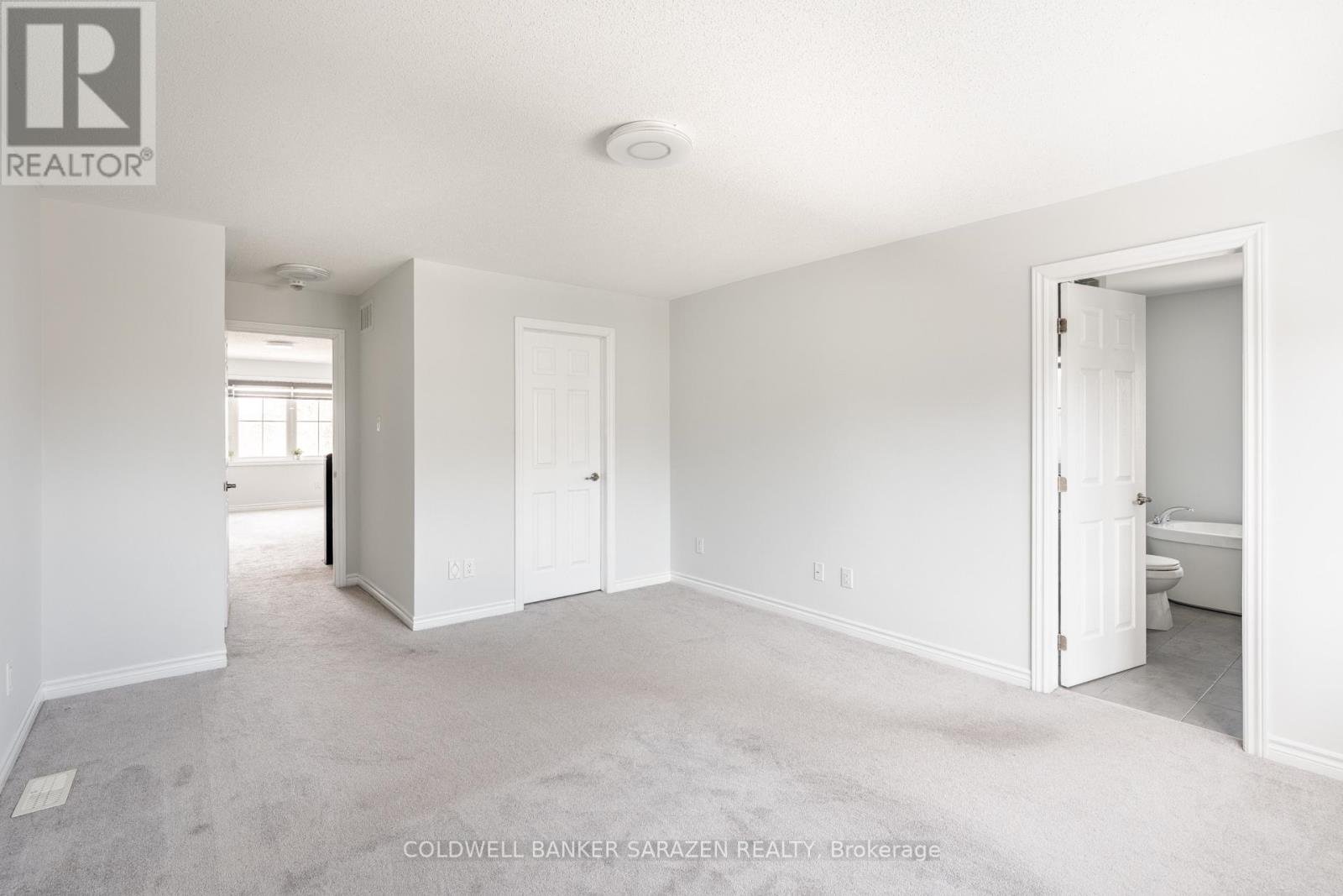 677 Broad Cove Crescent Property Photo 33