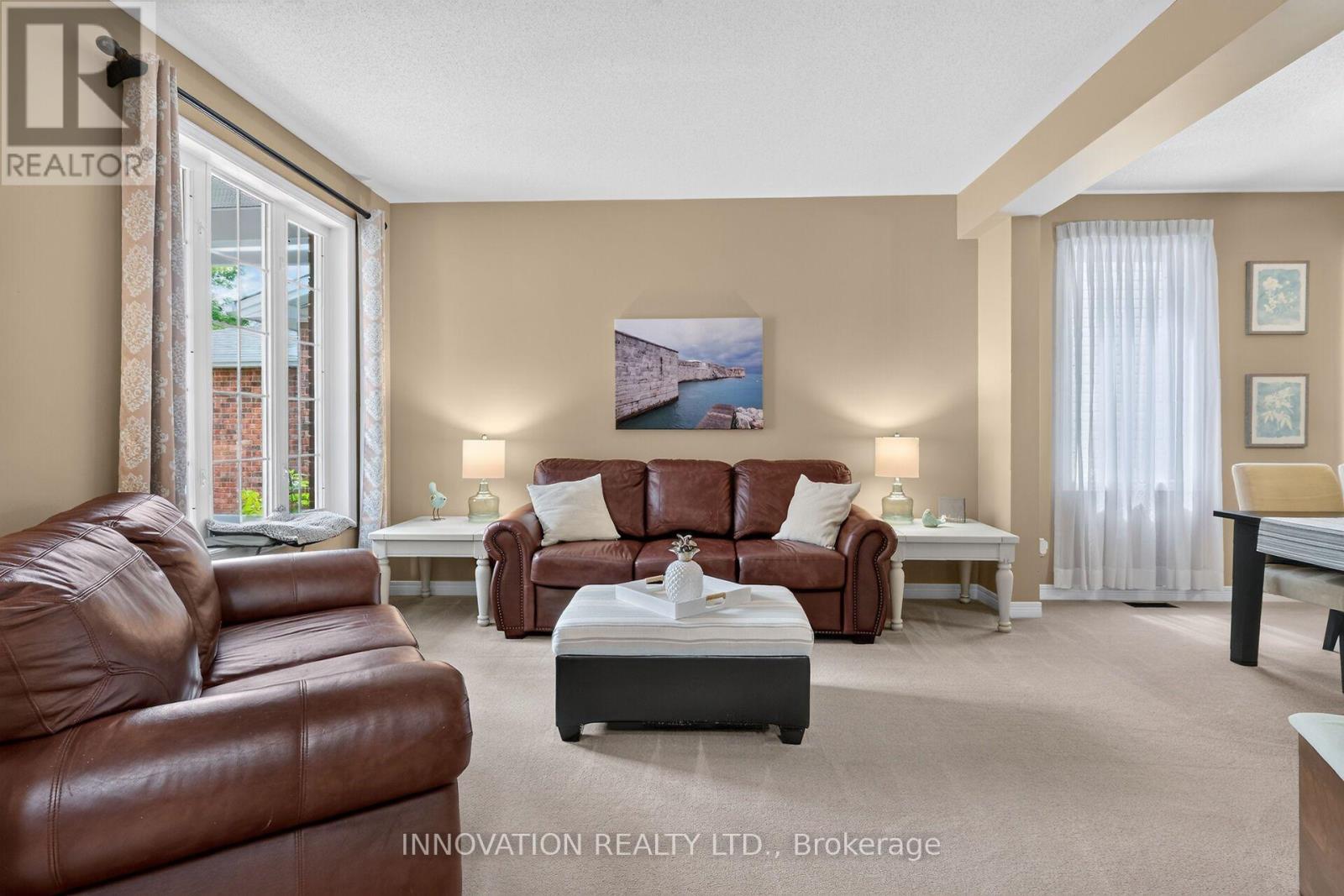 78 Maricona Way Property Photo 6