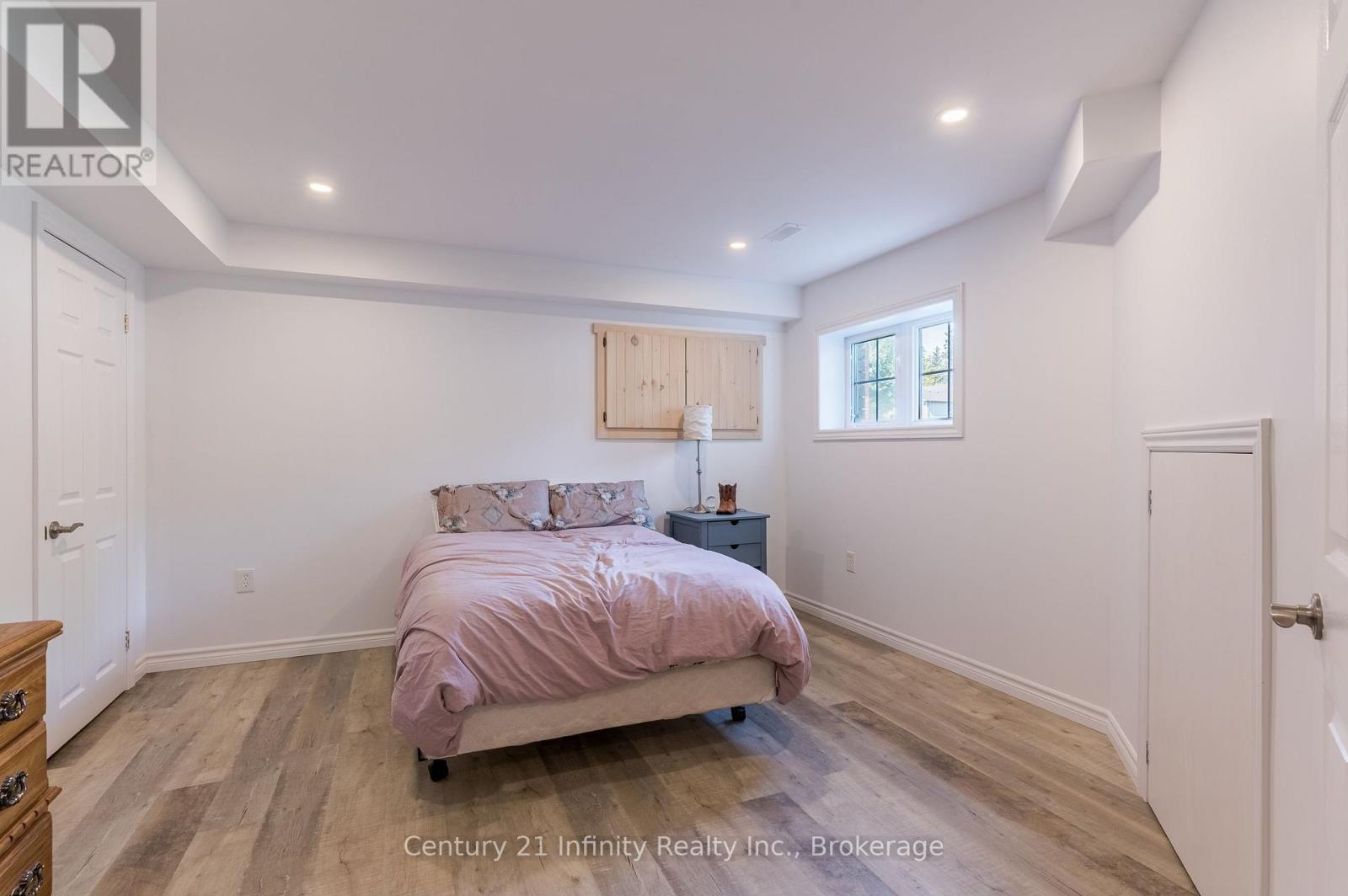 37 Baxter Place Property Photo 34