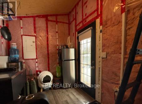 1827 Hybla Road Property Photo 12