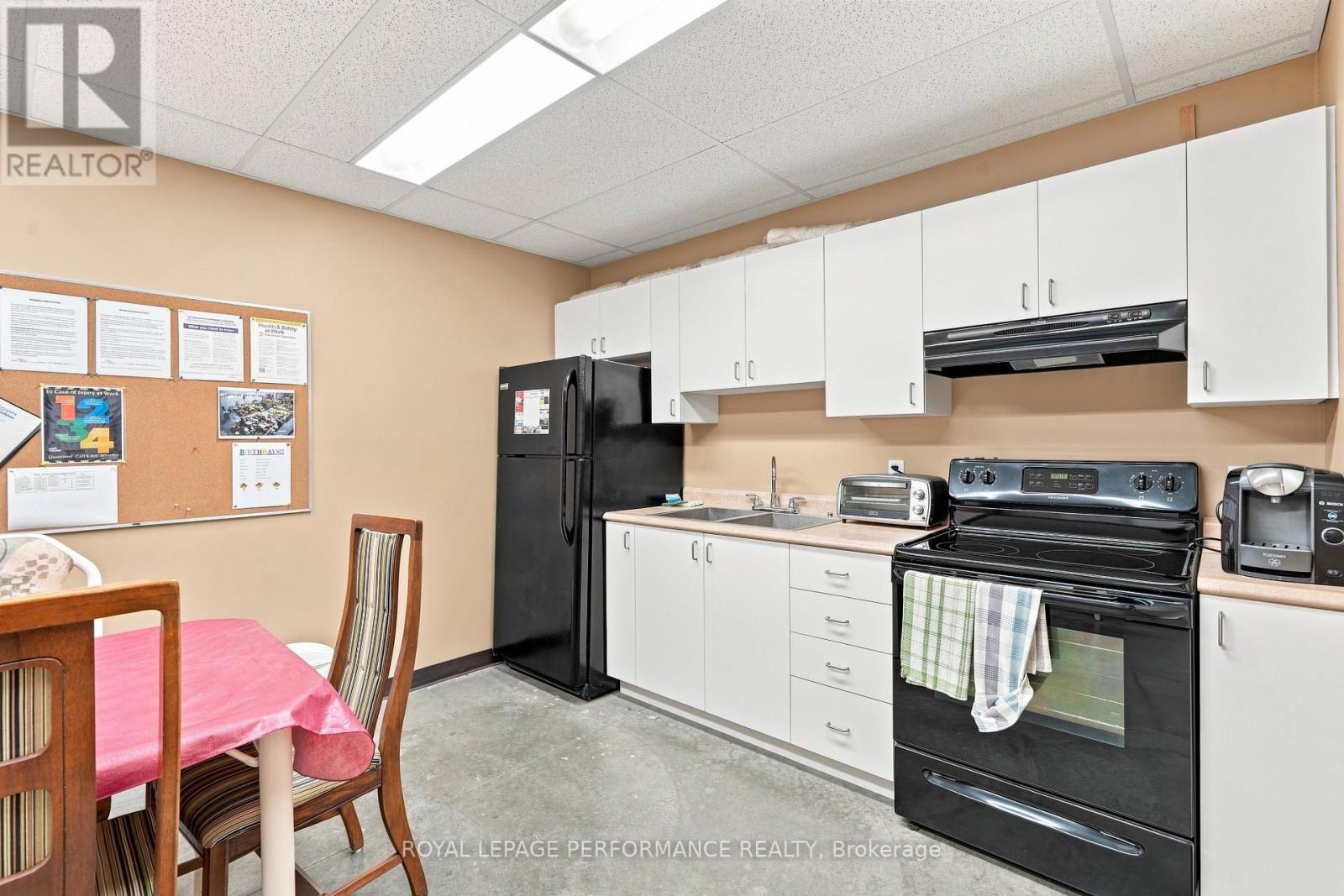 5536 County Rd 10 Road Property Photo 17