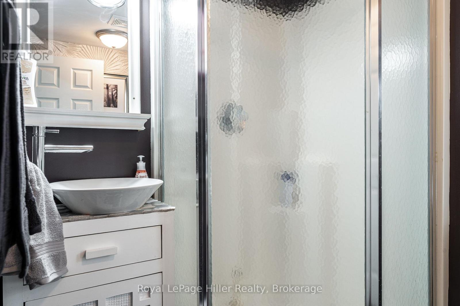 950 O'loane Avenue Property Photo 23