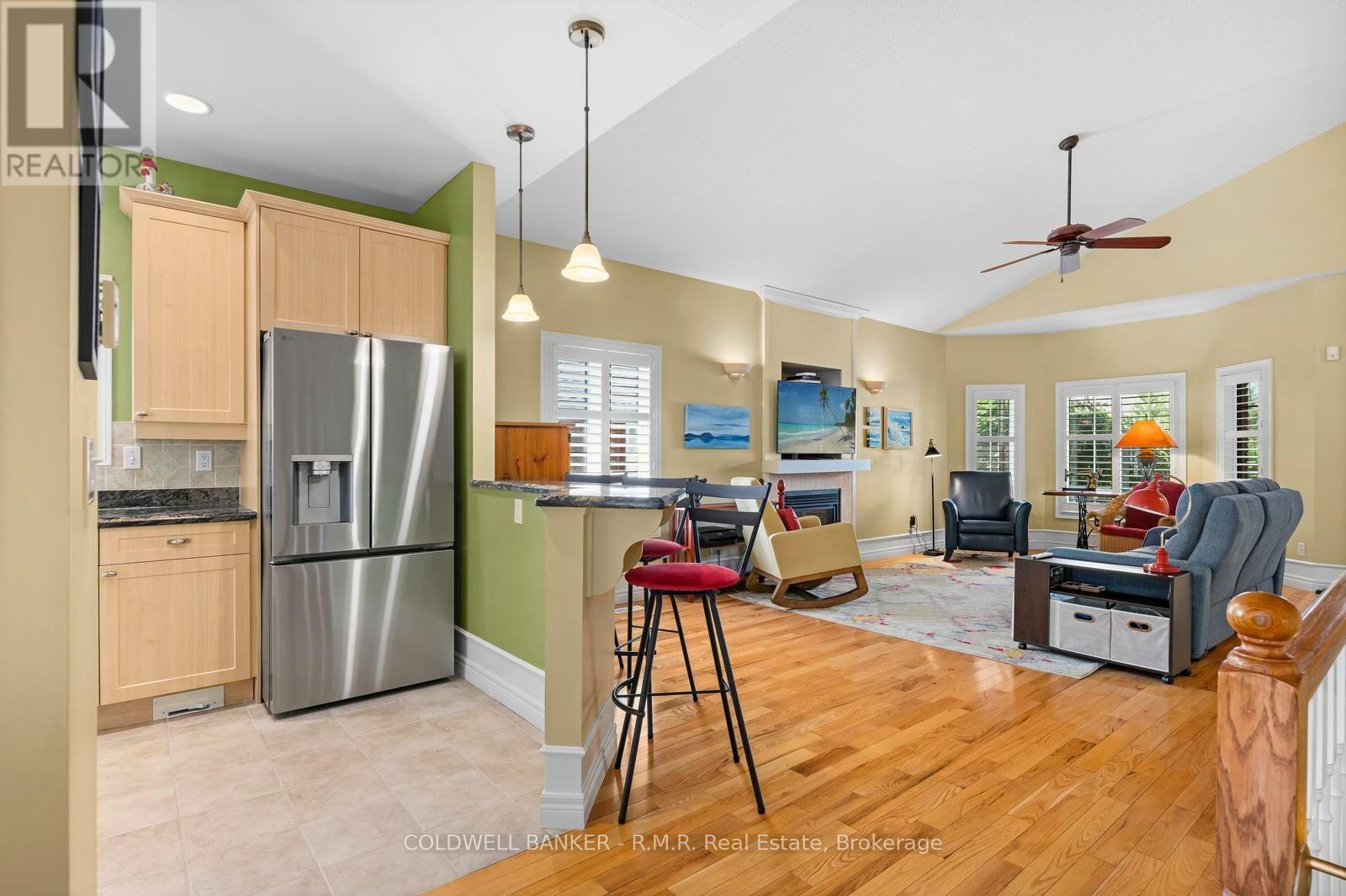 1188 Alder Road E Property Photo 11