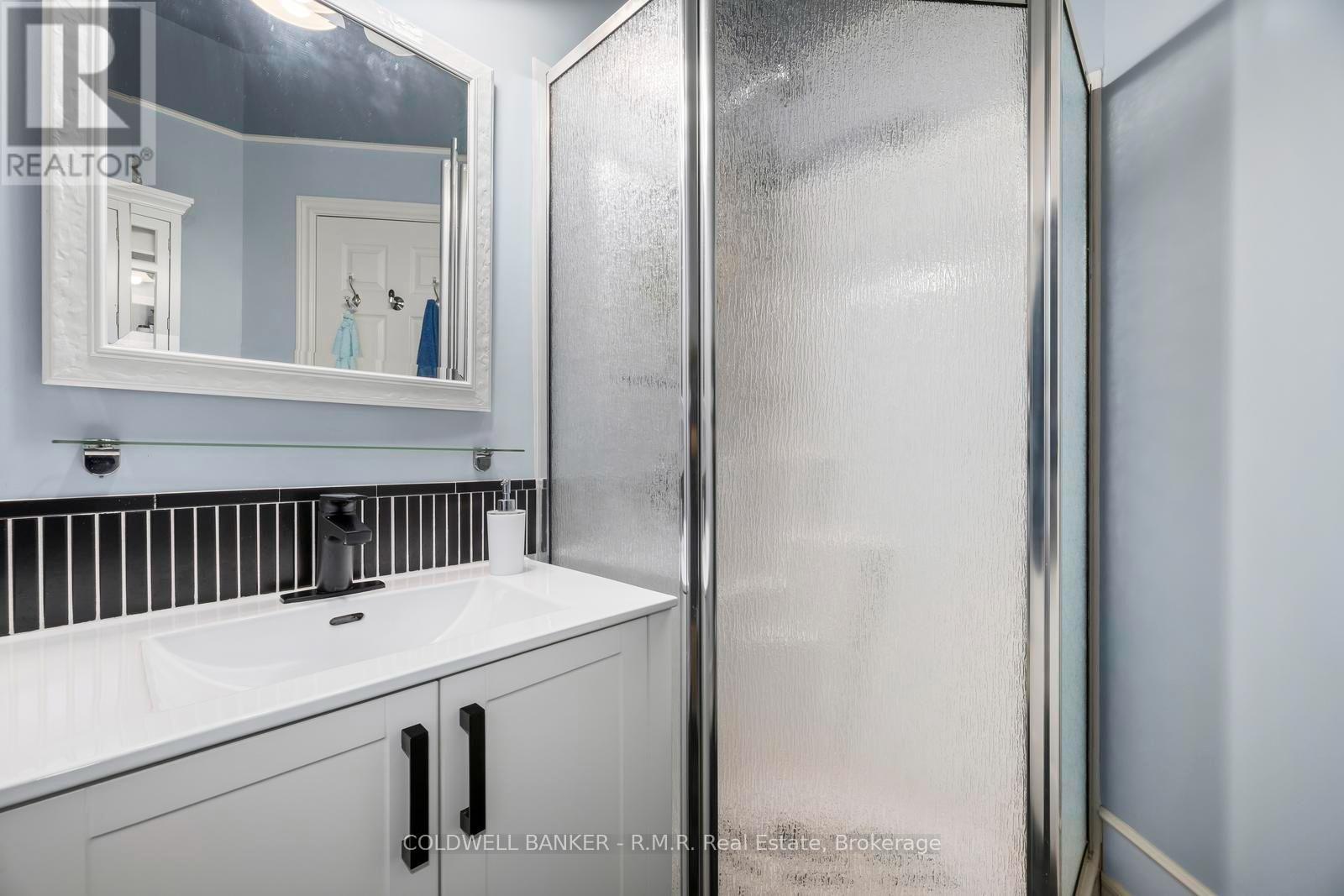 1188 Alder Road E Property Photo 24