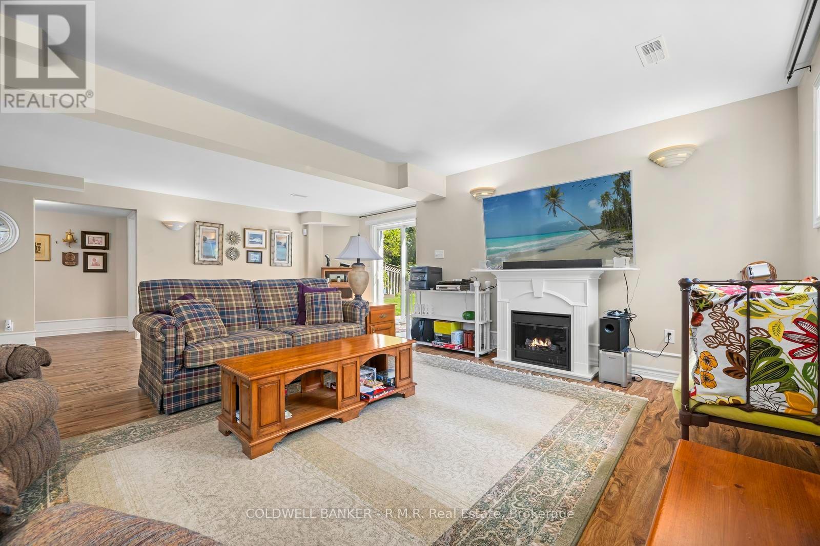 1188 Alder Road E Property Photo 28