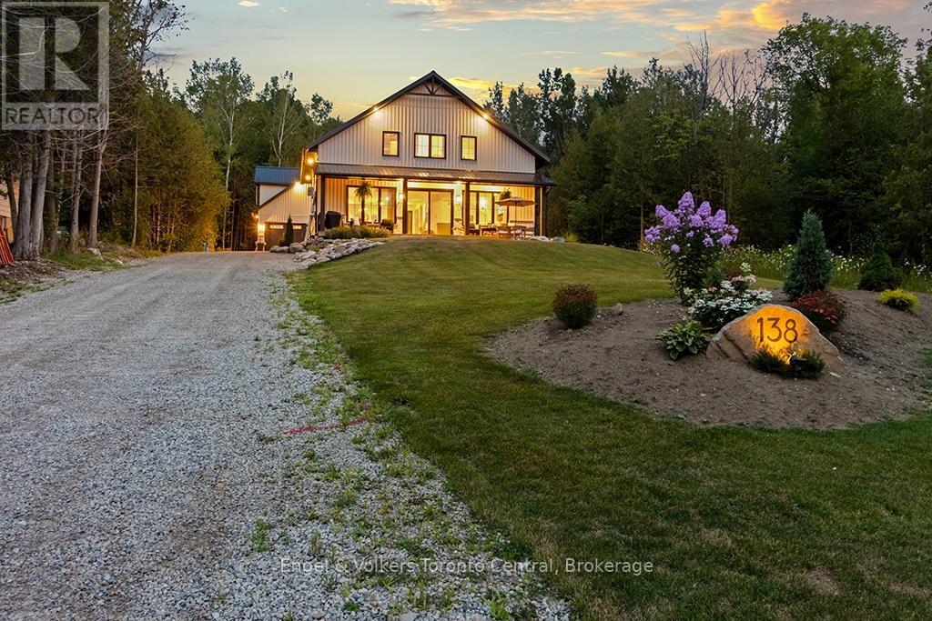 138 Wilson Drive Property Photo 1
