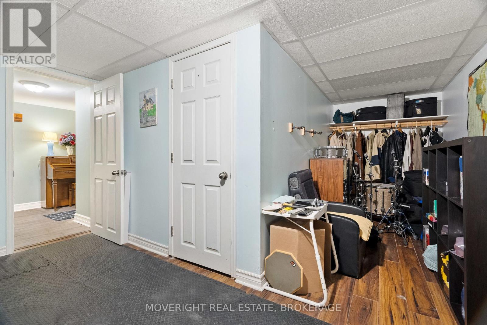 2 Leeson Street Property Photo 36