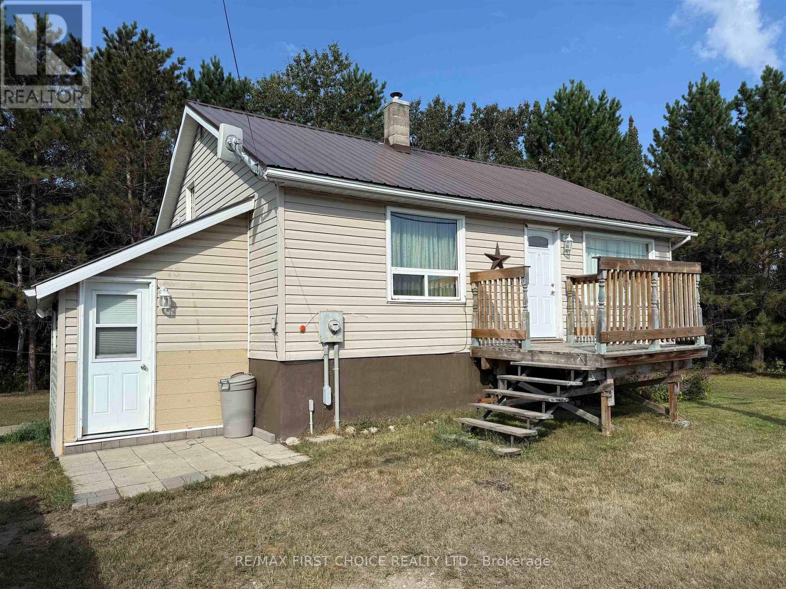 78 Armstrong Street Property Photo 1