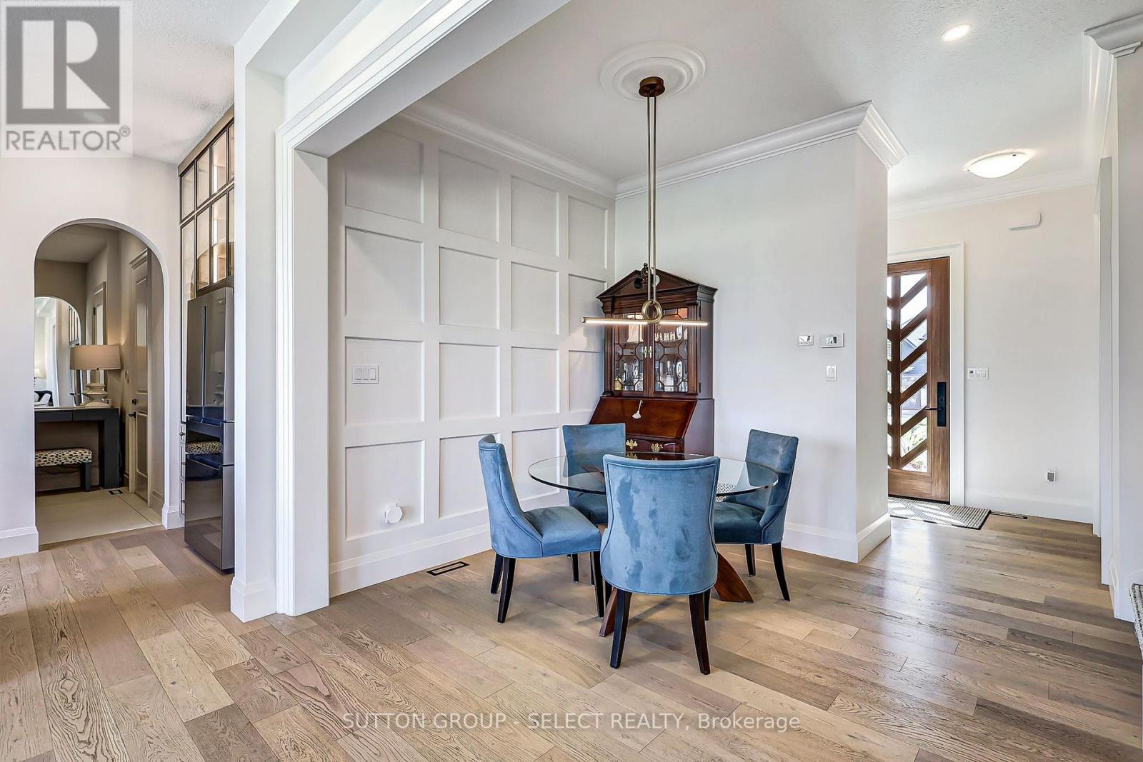 239 Foxborough Place Property Photo 3