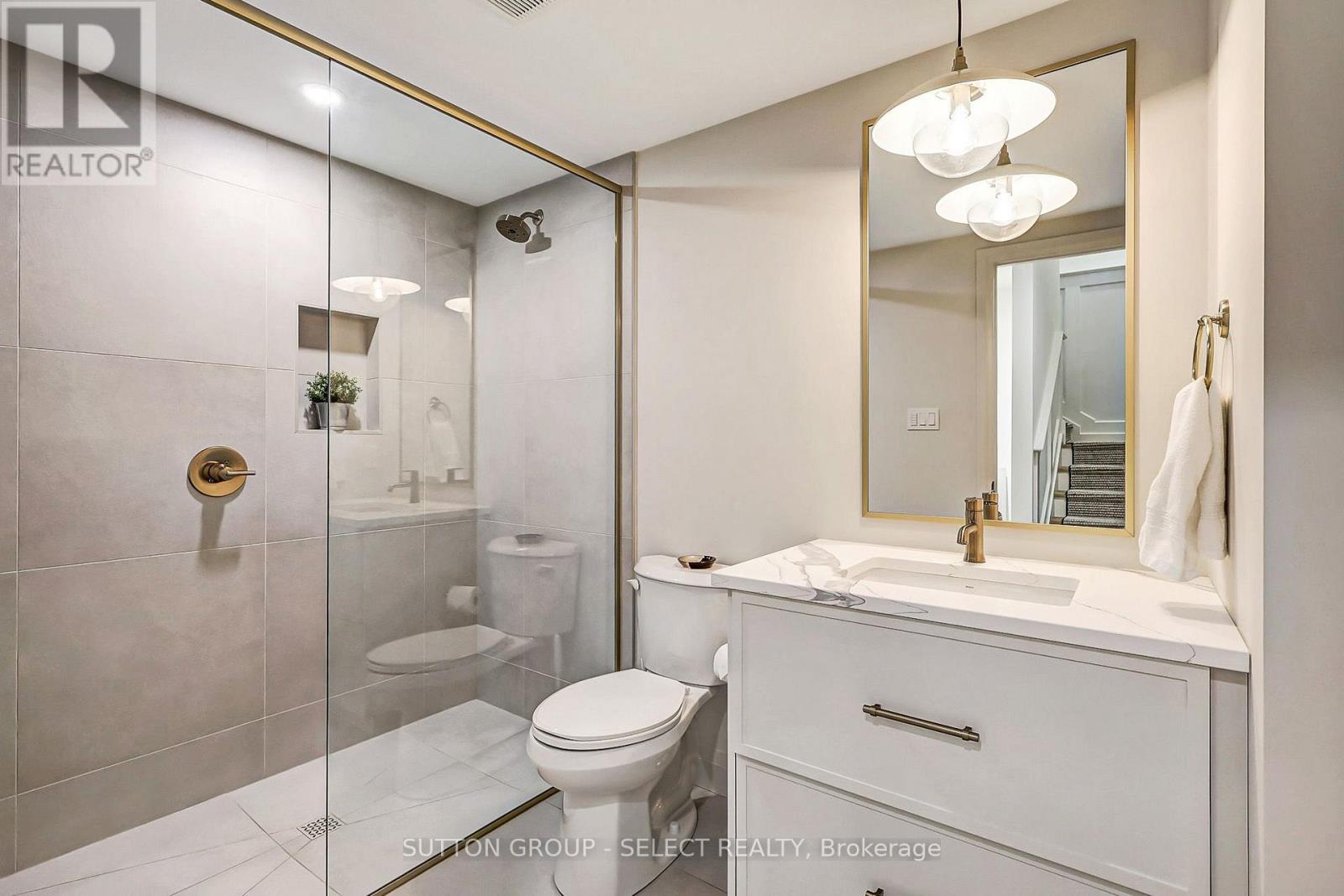 239 Foxborough Place Property Photo 37