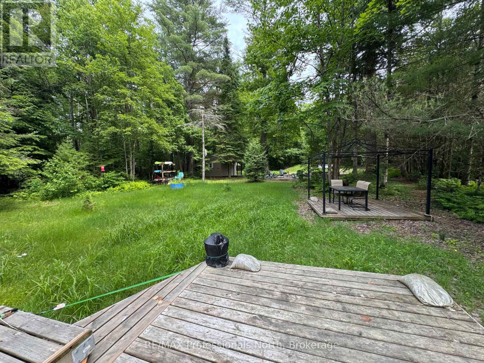1090 River Haven Road Property Photo 4