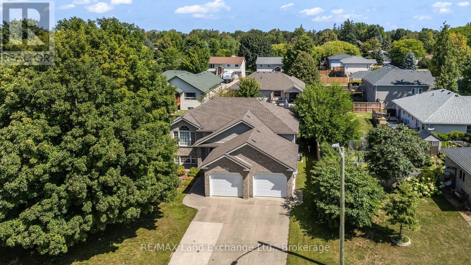 513 Peirson Avenue Property Photo 2