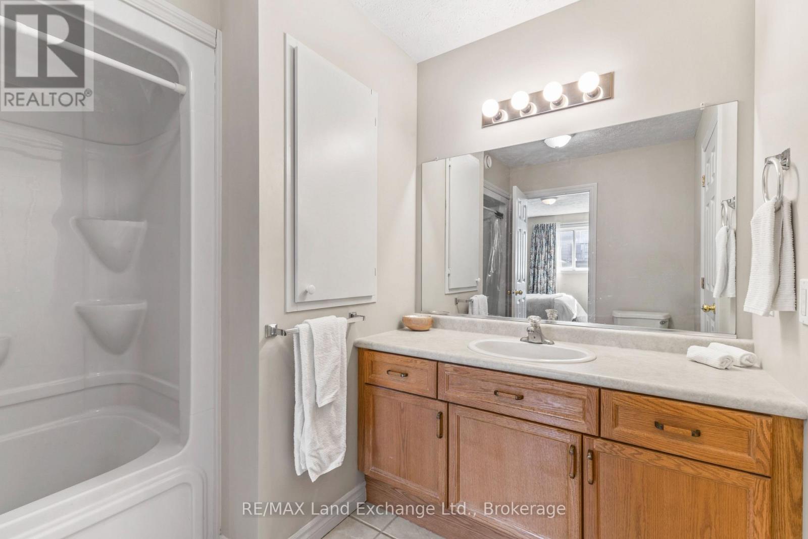 513 Peirson Avenue Property Photo 21