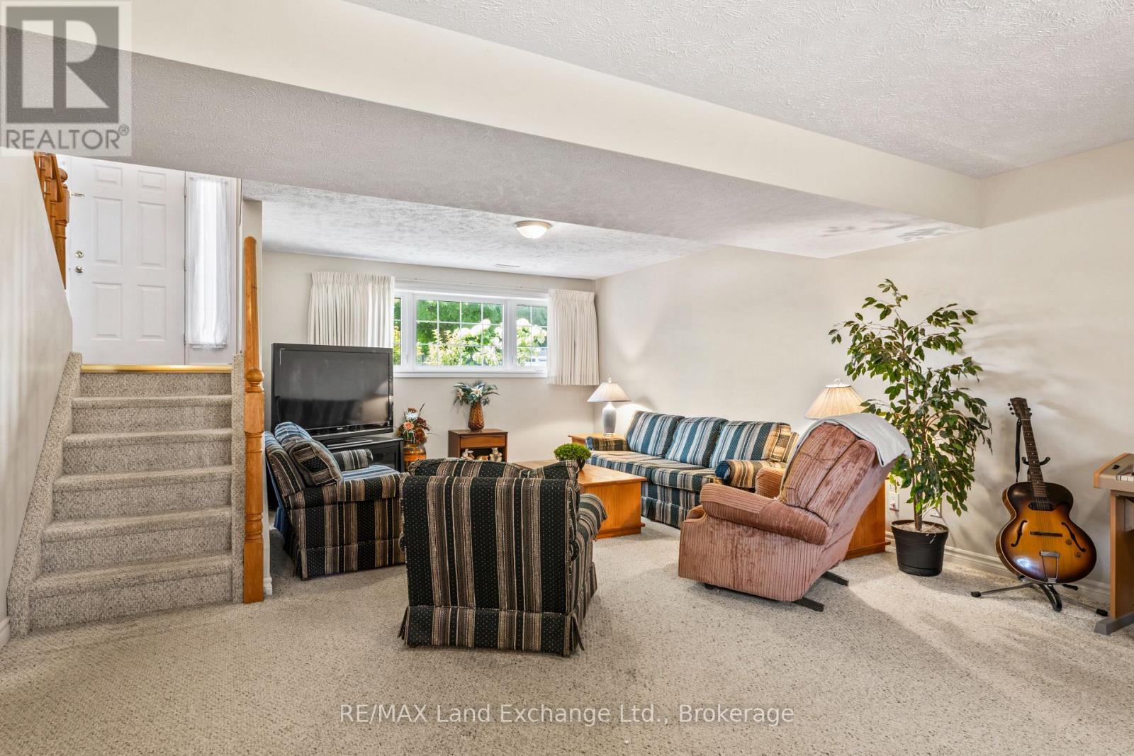 513 Peirson Avenue Property Photo 24