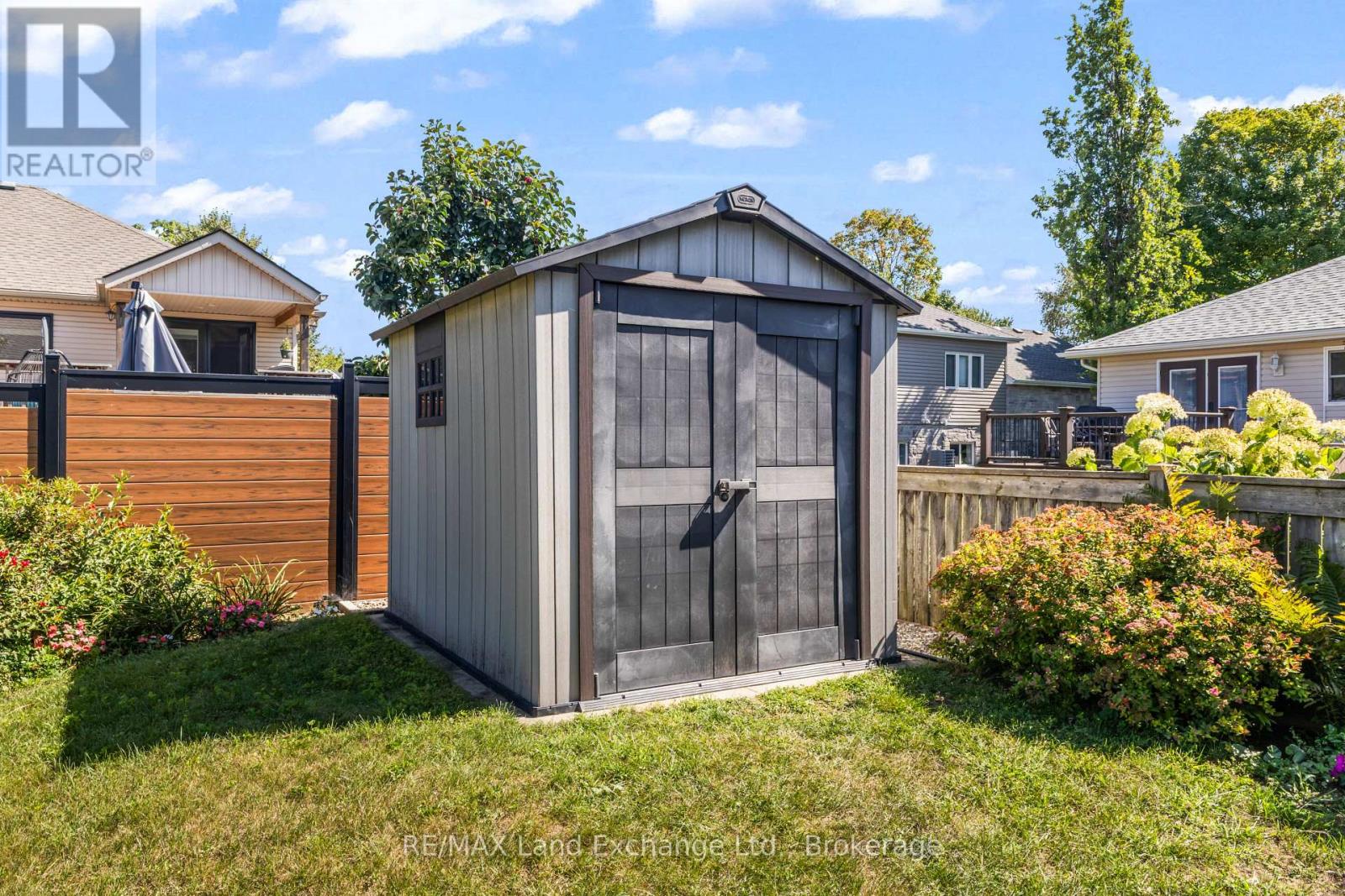 513 Peirson Avenue Property Photo 35