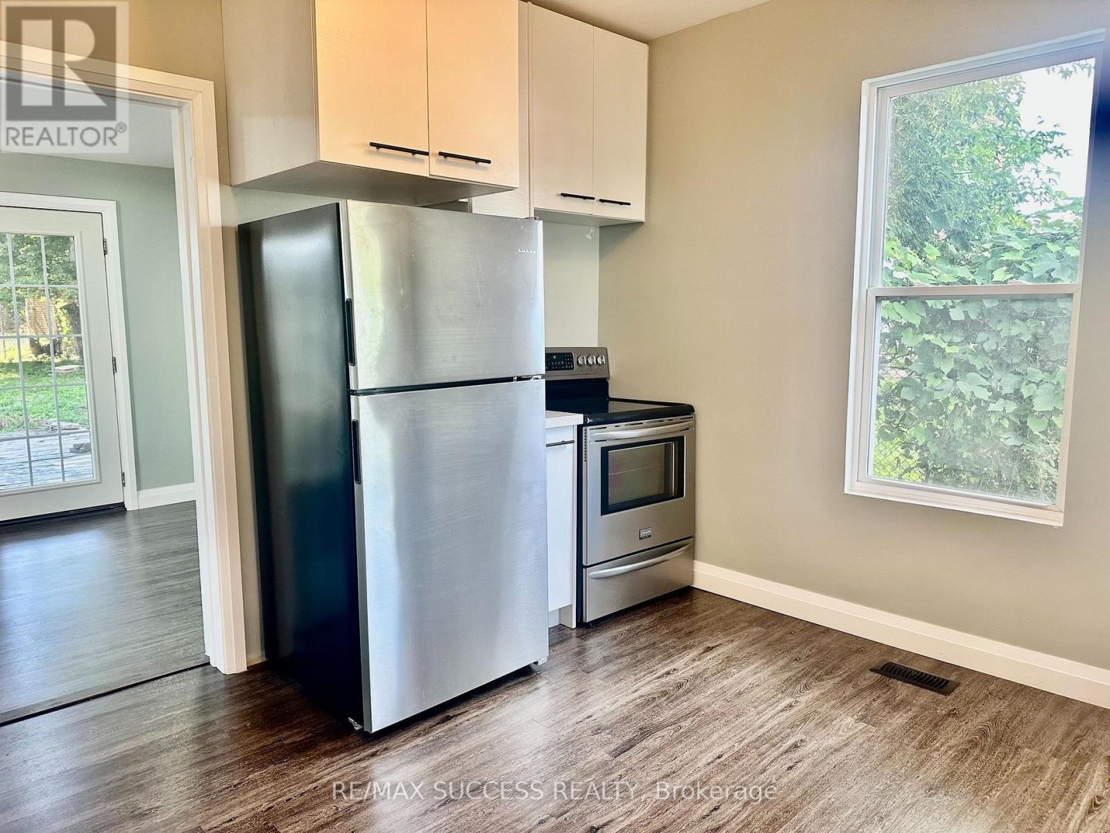 21 Webling Street Property Photo 9