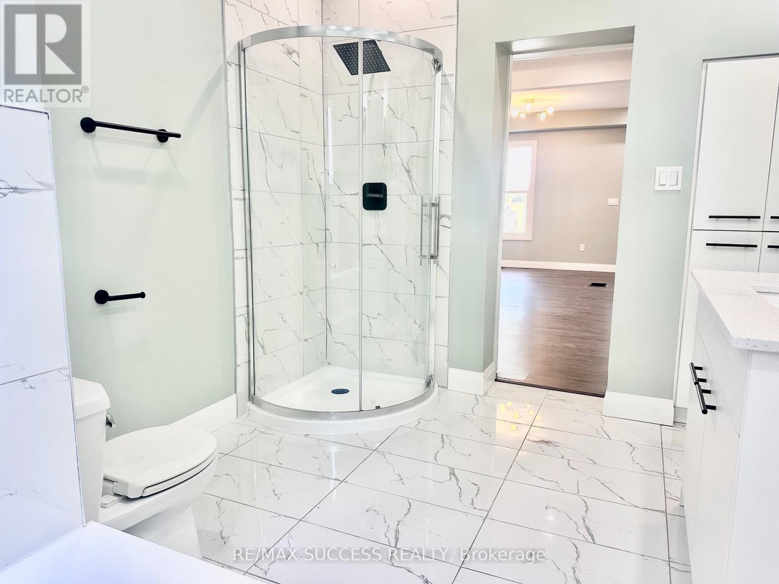 21 Webling Street Property Photo 16