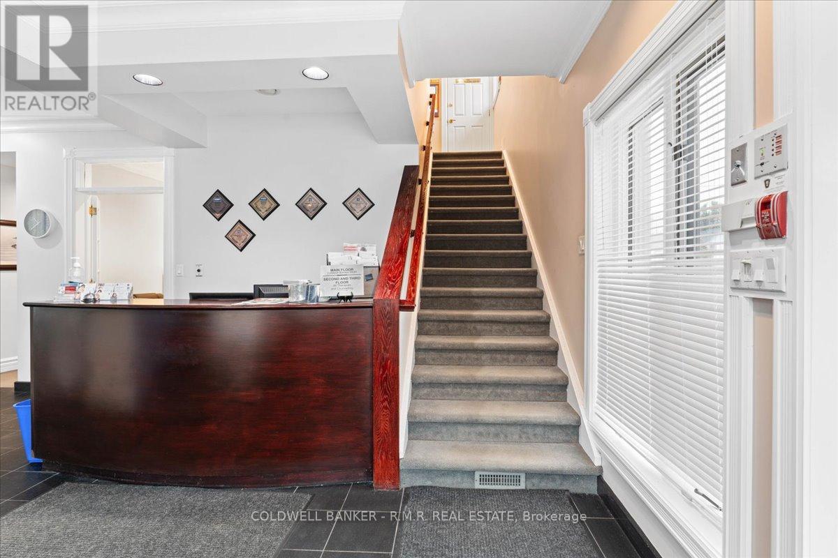 438 Division Street Property Photo 6