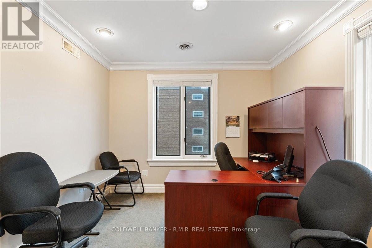 438 Division Street Property Photo 9