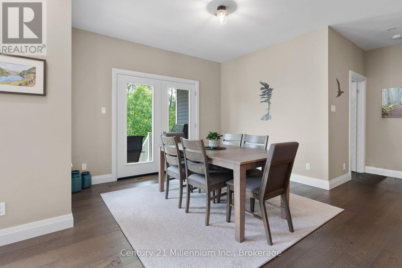 401 Algoma Crescent Property Photo 24