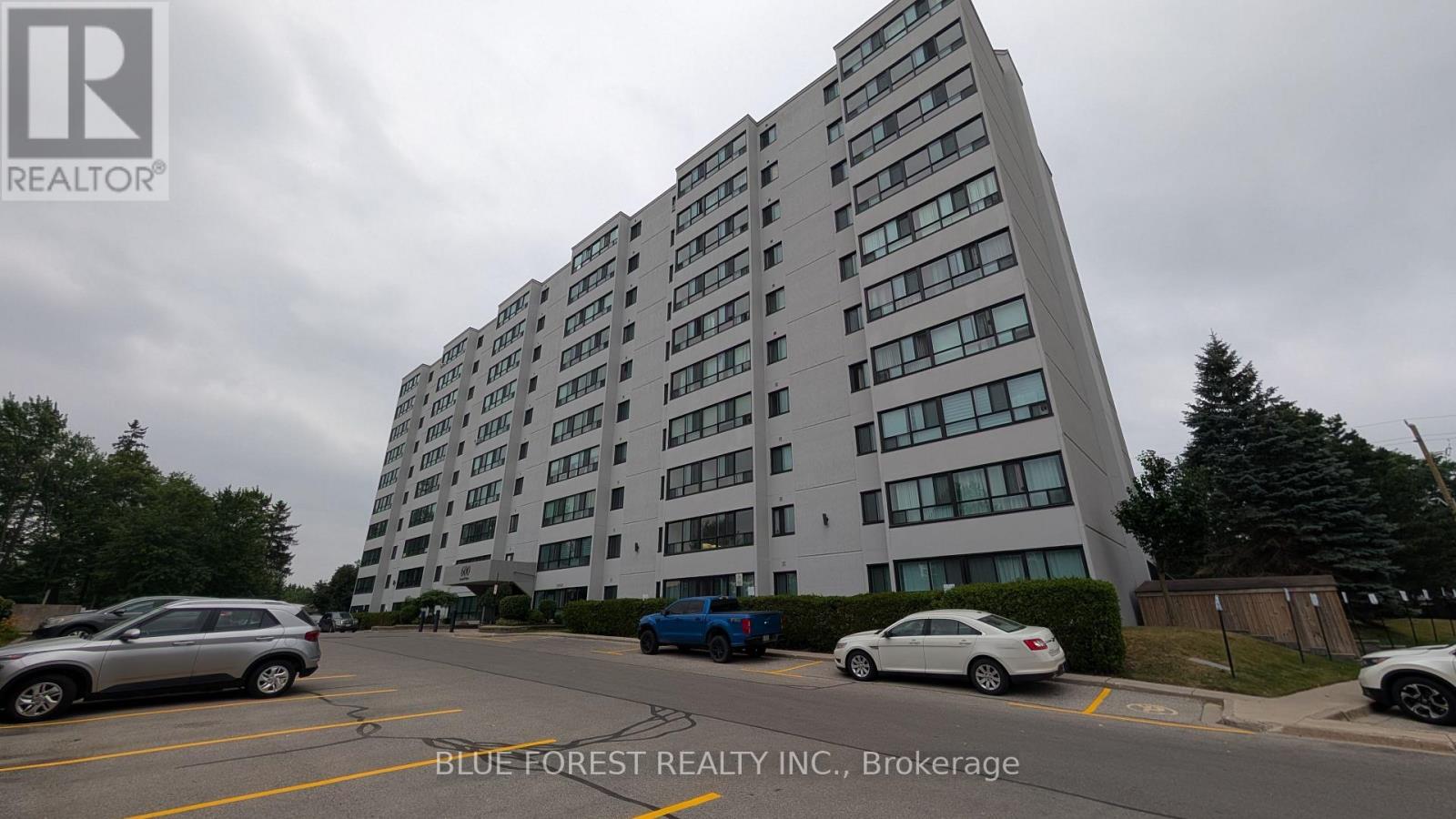 212 - 600 GRENFELL DRIVE Property Photo 1